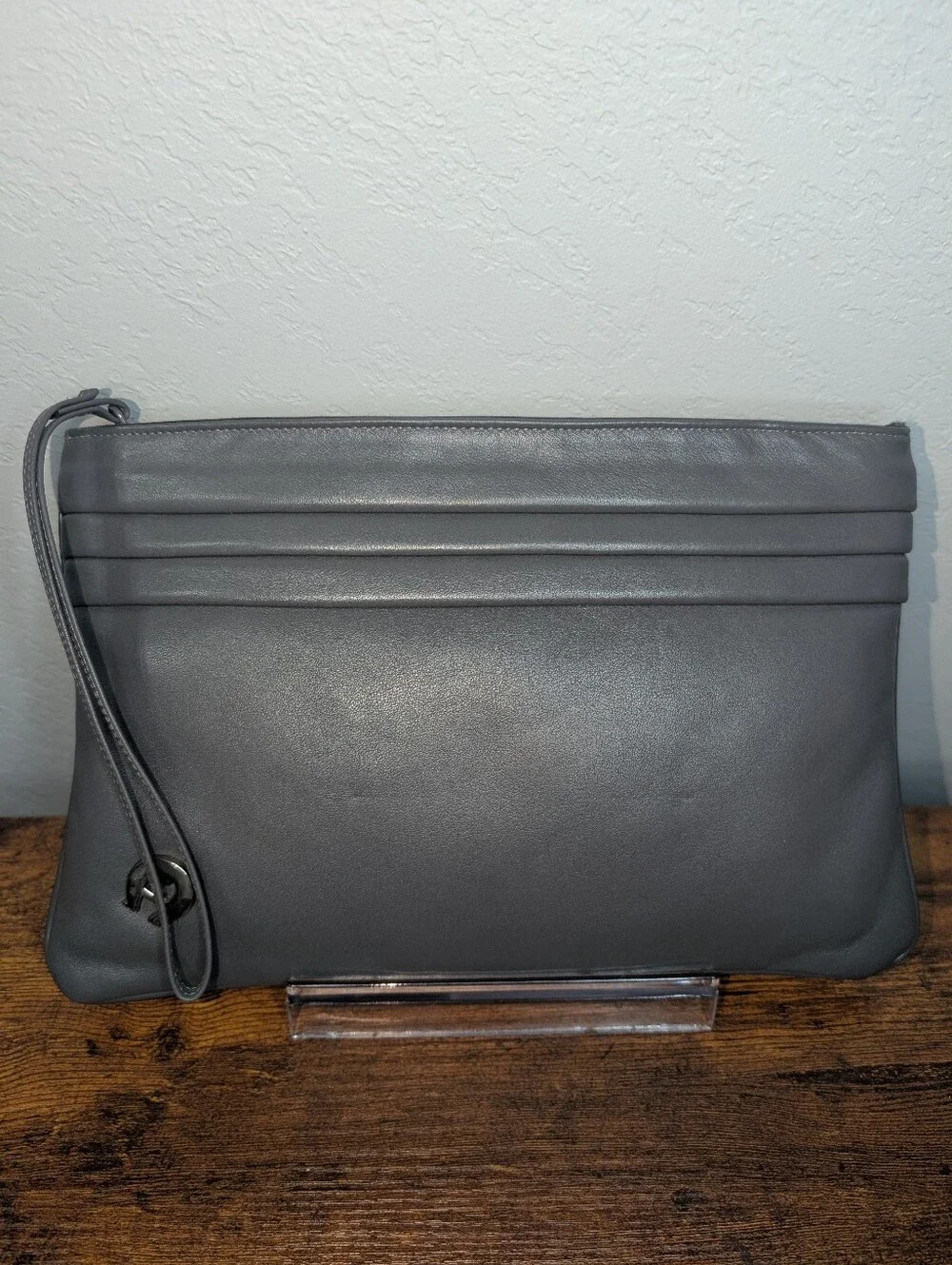 Vintage Eitenne Aigner Clutch